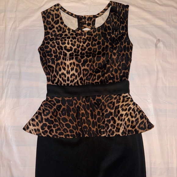 Leopard Print Peplum Dress - Picture 1 of 5